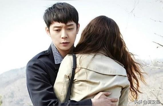 一句话让男人主动想你幸福图片女人该怎么办