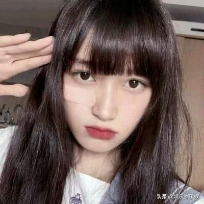 女生撩男生必杀动作(哪些动作做起来有男神女神味)