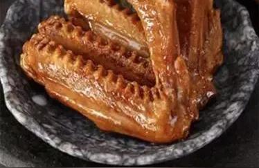 女人最喜欢男人送什么礼物(第一次送心仪女生什么礼物比较好)