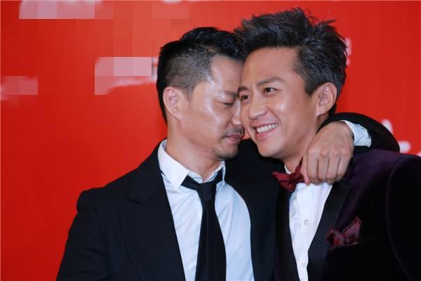 男的喜欢对象叫他什么,一个男人喜欢女朋友叫他臭男人