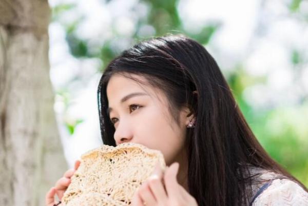 两个男生互相暗恋的特征,彼此暗恋的三个特点