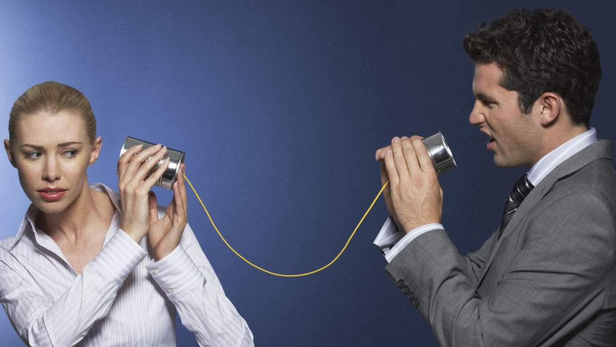 女朋友说要听好听的话唱歌给我听时我该怎么幽默夸奖