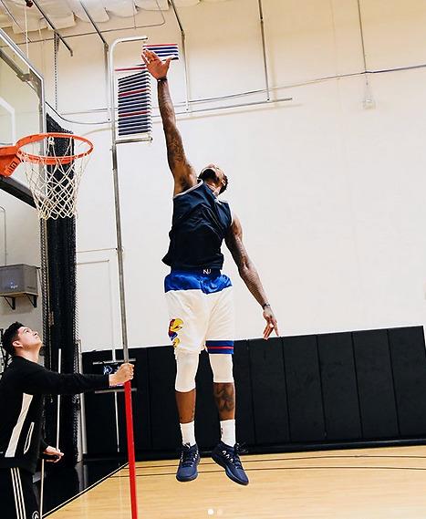 怎么样让男生更喜欢你如何让一个自己喜欢的男人主动联系我