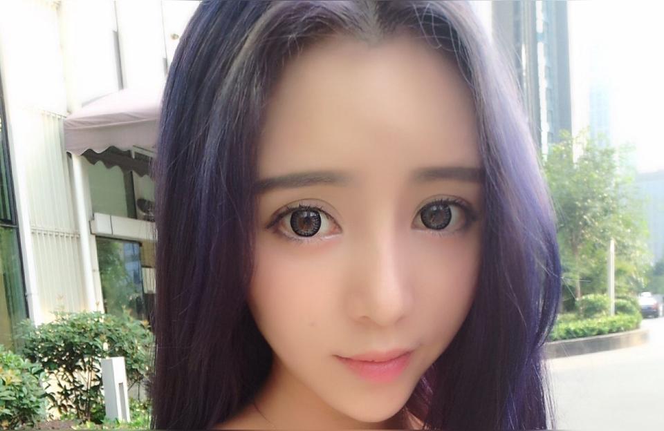 女生喜欢你20个暗示女人示爱的10个信号表示