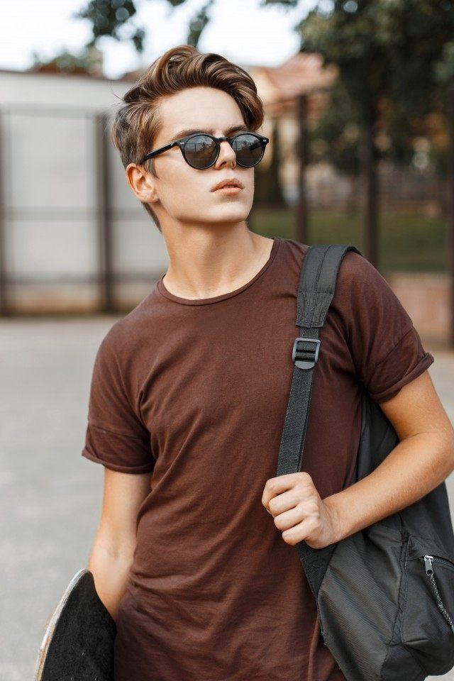 如何追一个喜欢的男生喜欢上一个已婚男人该怎么办