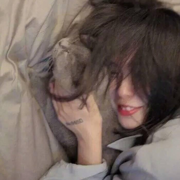 女生简短好听昵称四个字,四个字的微信网名女生的有哪些