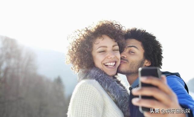 男孩子亲了有男朋友的女生男朋友和自己亲哥关系非常好是怎样一种体验