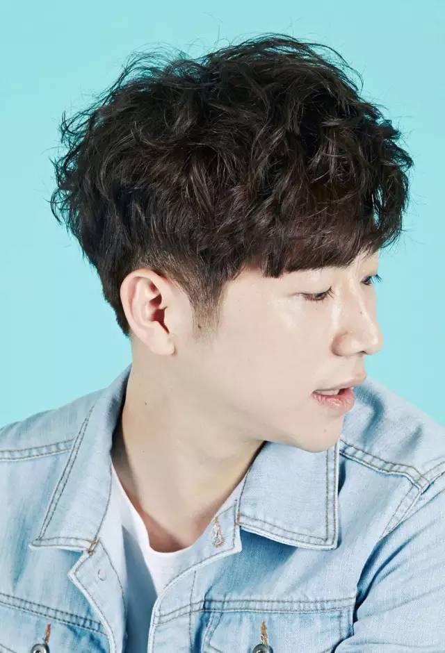 男生都会看哪种东西呢有什么适合情侣看的电影值得推荐