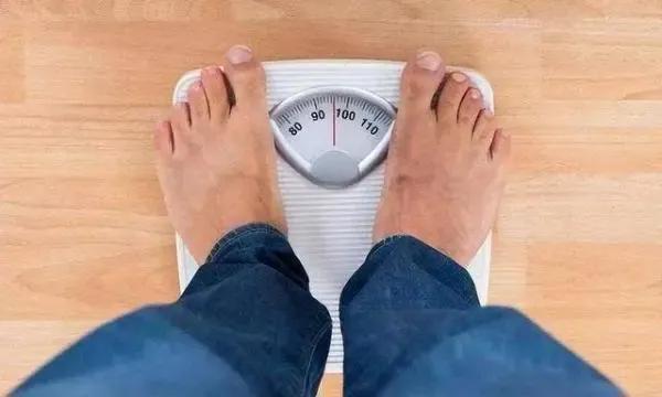 男性标准体重对照表2021,属于正常体重吗