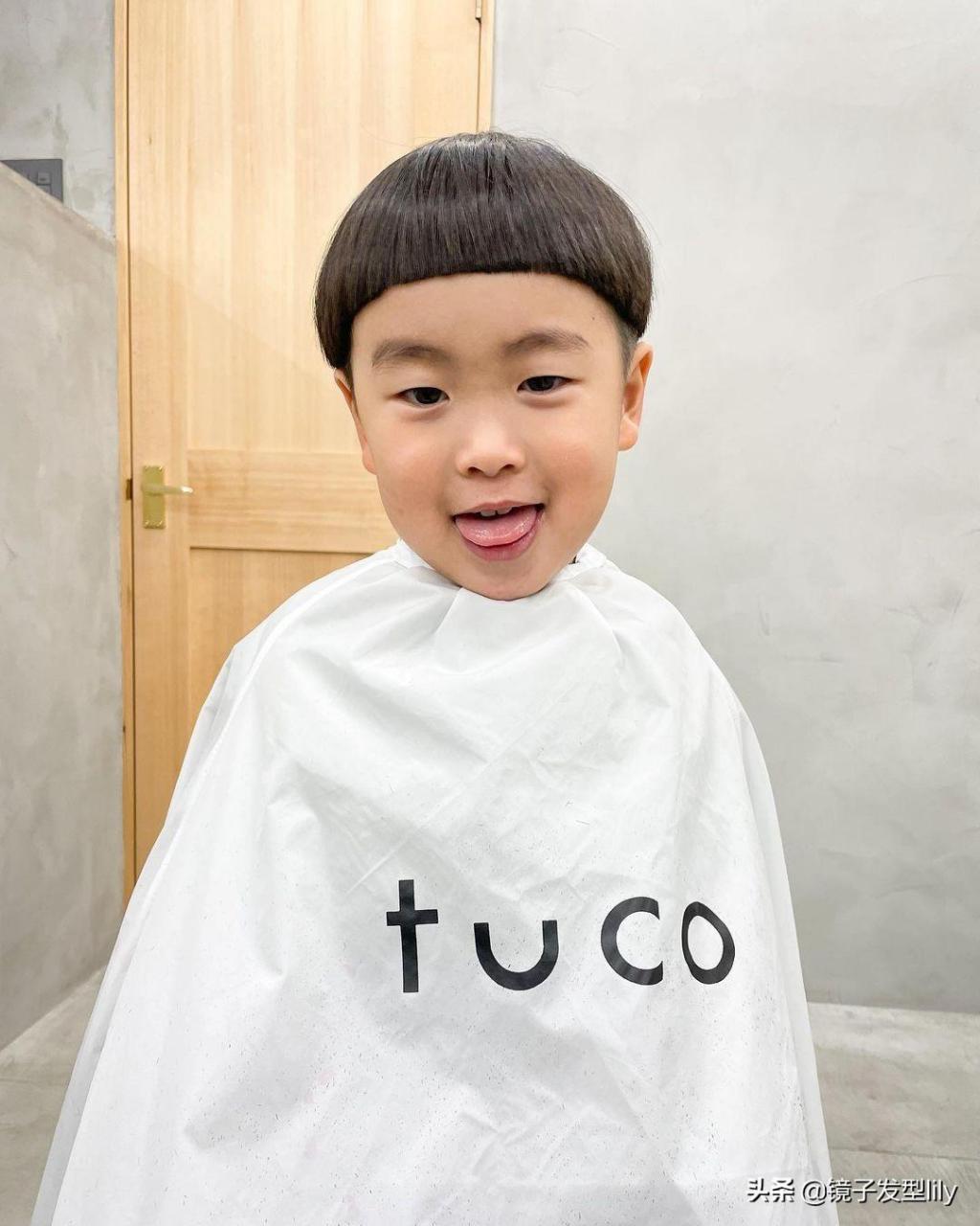 男的为什么都喜欢男孩为什么大多男生最爱的永远是初恋