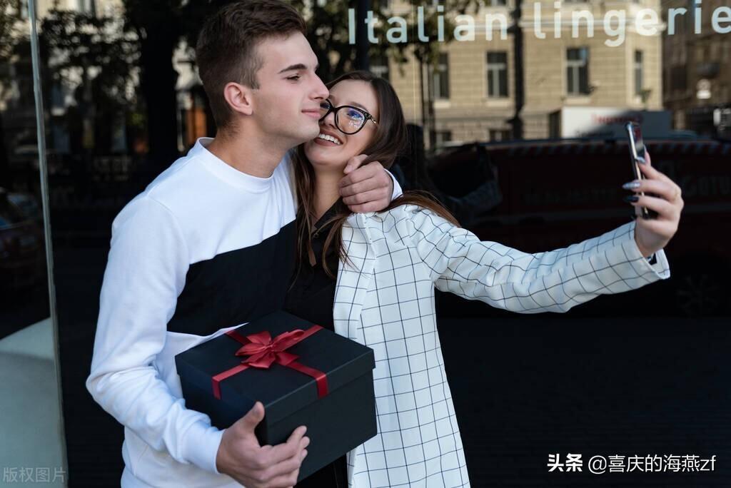 男生最喜欢听女生说的两个字真香是什么梗