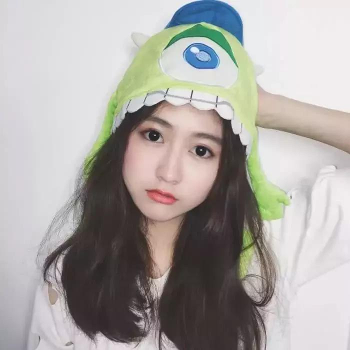 一个男生暗恋女生的表现,怎么样才知道他也喜欢自己吗