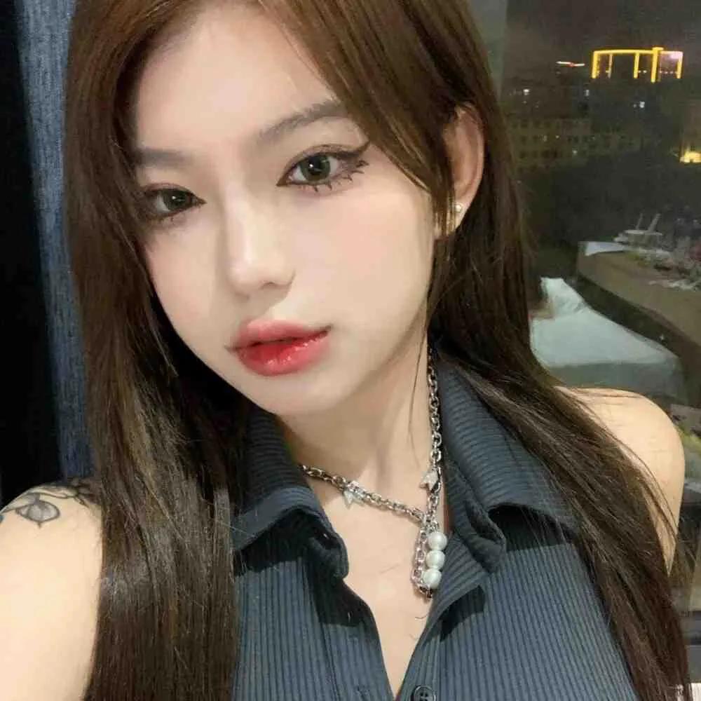 晚上撩汉撩死的句子,有什么暧昧到极致的诗词