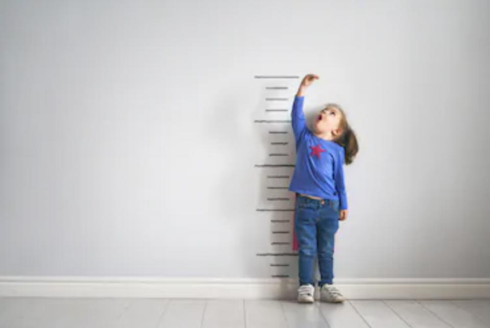 孩子身高偏矮怎么办,11岁半女孩145厘米是高还是矮