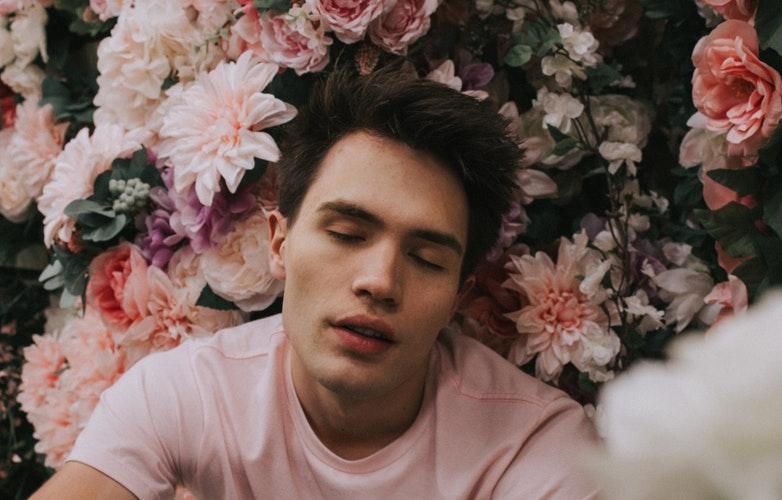 什么样的女人喜欢老实男人现在的单身女人最喜欢什么样的男人