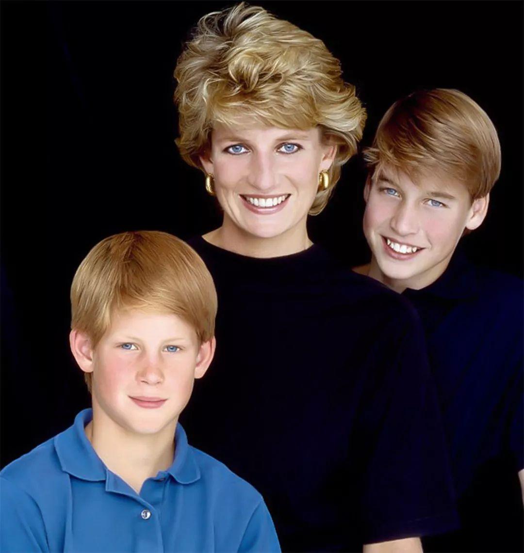 送25岁男生什么礼物,想买点广西特色礼物送给朋友