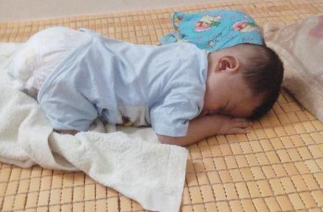 小孩子个子偏矮应该补什么宝宝2岁身高矮该怎么办