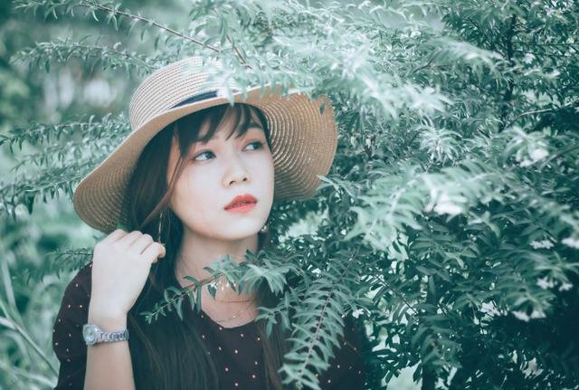 女生对闺蜜占有欲太强正常吗女生都喜欢占有欲强的男生吗