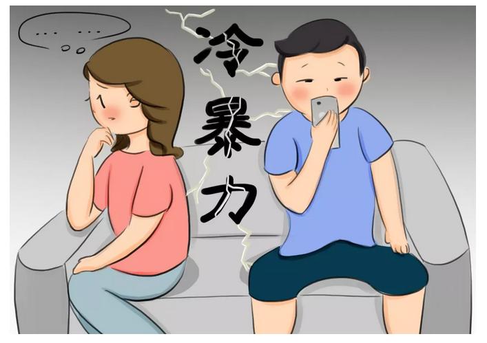 男人故意在你面前提别的女人,一个男人看你的眼神都是厌恶