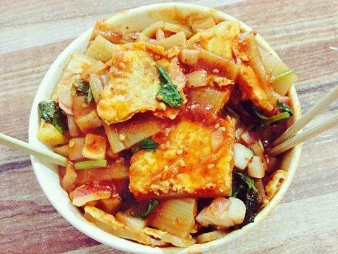 怎样吸引女生喜欢自己怎样在恋爱中保持长久的吸引力