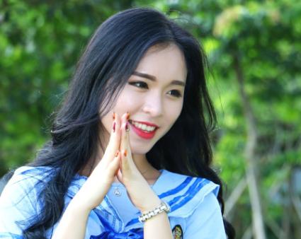 怎么撩一个对你有好感的男生,如何追求一个比你优秀的男生或吸引一个比你优秀的男生来追你