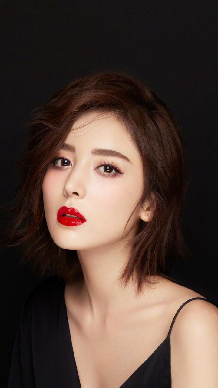 女孩子怎么让男孩子喜欢,怎么坚定的去拒绝一个自己喜欢的男孩子啊