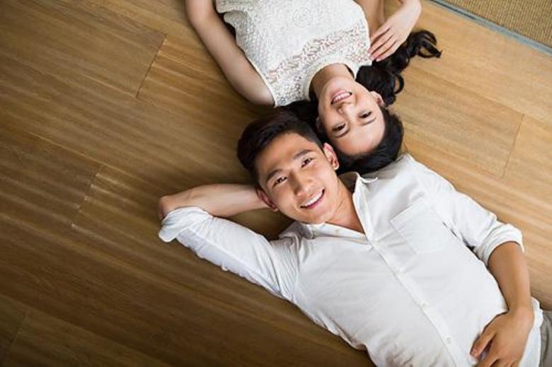 如何让男孩子更喜欢你,男生最喜欢女生用什么样的香水