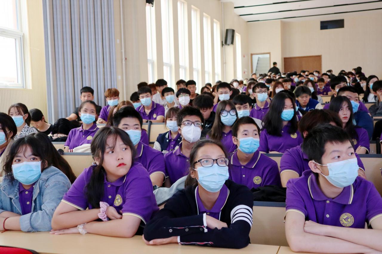 初中毕业最好出路初中毕业学什么技术未来发展好