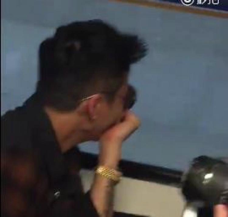 怎样撩女朋友撩到脸红,女主角是白慕薇的言情小说