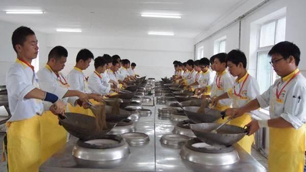 学什么技术赚钱多目前学哪些技术好一些