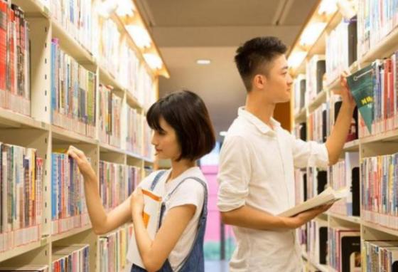 女生喜欢的男生身高排名,身高和颜值都高的男生都喜欢什么类型的女生