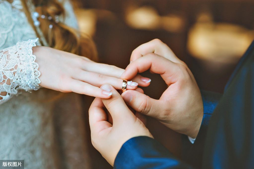 怎么挽回一个对你失望的男人(我想过不要了因为也只有几千块)