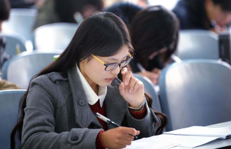 男生个子多高最受女生欢迎,男生多高才好