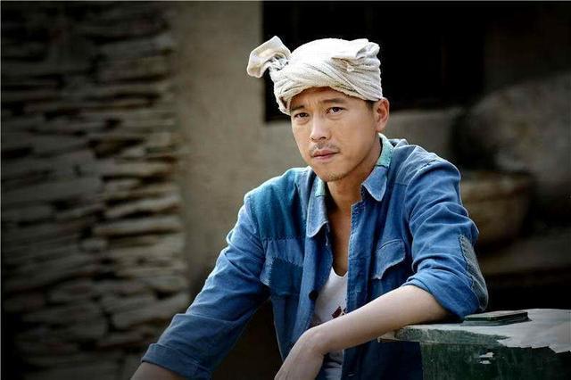 男生对懂他的女生很有好感,可以接受她的一切并承诺给对方买车买房