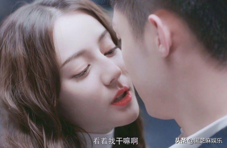 女生怎么聊天撩男生才会心动(对女生说哪些动人的情话)