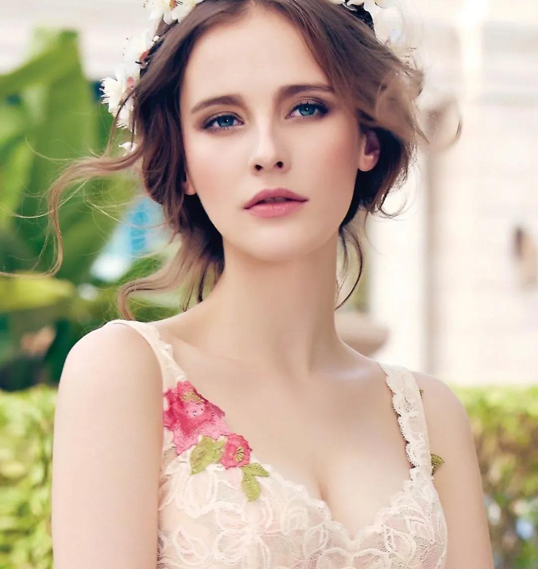 男人一般爱什么样的女人男生喜欢怎么样的女生