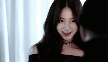 女生最喜欢什么话题和男生之间的,现在的男生最喜欢哪种女生