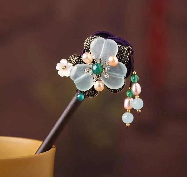 测试你暗恋的人也在暗恋你吗喜欢你的男生手机屏保是前女友的照片