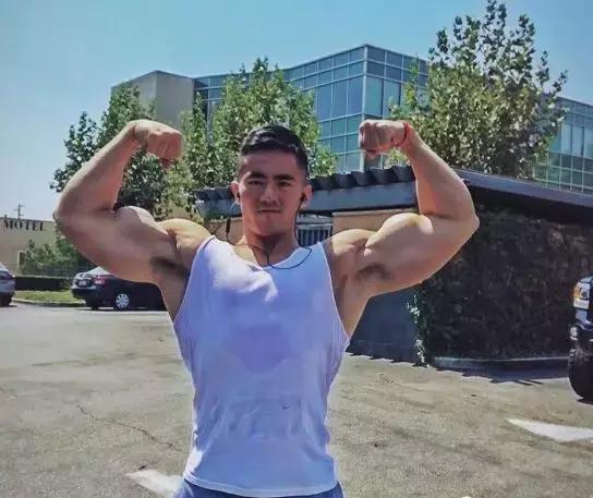 怎么弄胸才会变大,自己按摩胸会变大吗