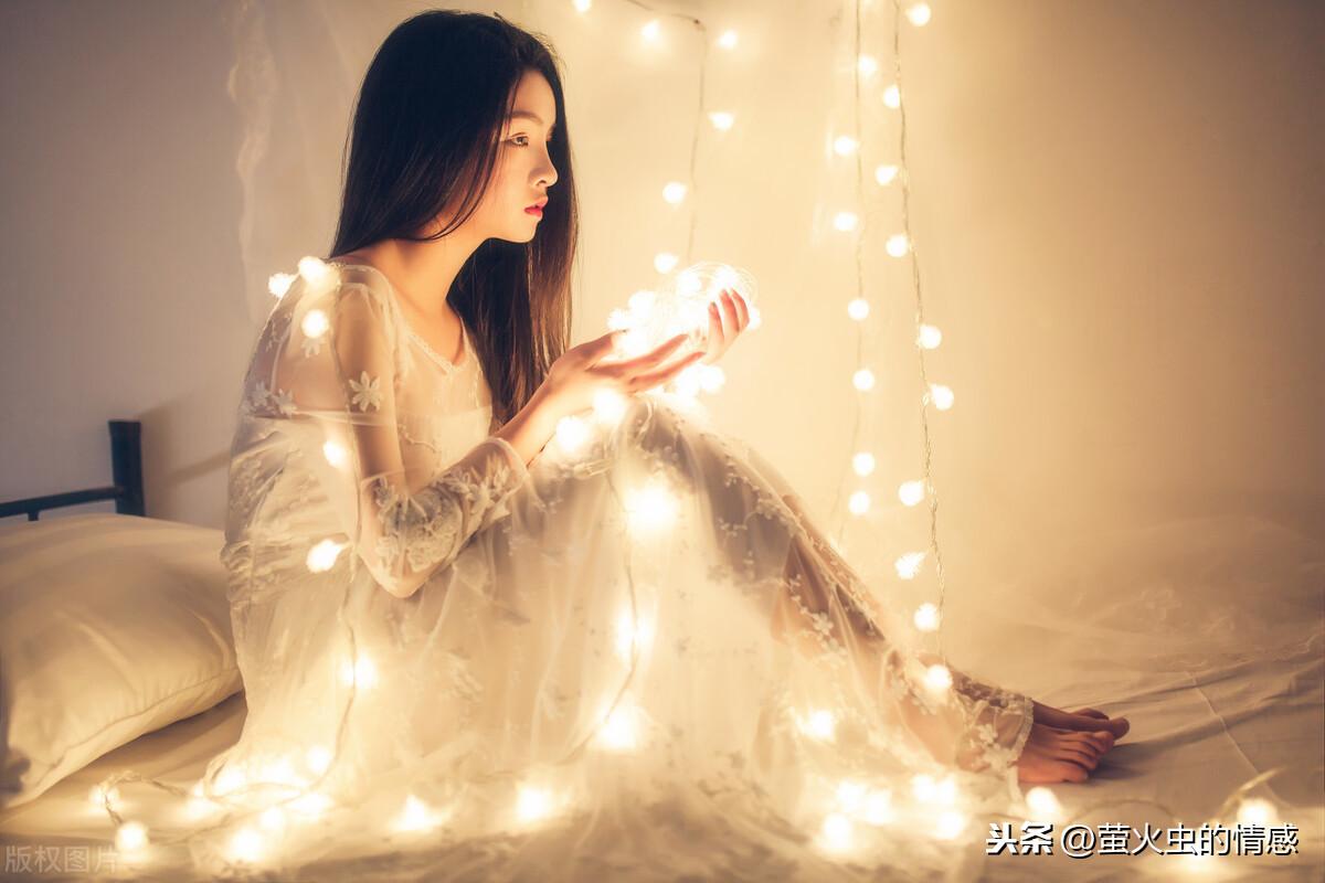 女人对男人动心有什么表现,男人会无缘无故对女人好吗