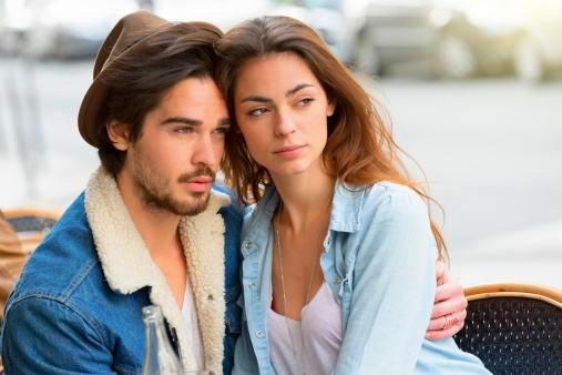 男人为什么喜欢外面的女人呢为什么有的人喜欢和异性暧昧