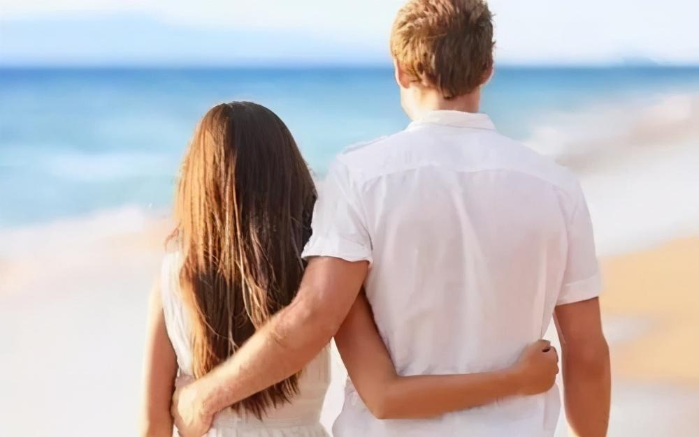 对男生的20个称呼(女生对男生的暧昧称呼)