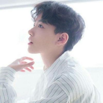 头像男生霸气冷酷高清有很帅气的头像推荐吗