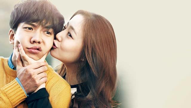 如何知道对方喜欢你,怎么才知道对方是看见了不回