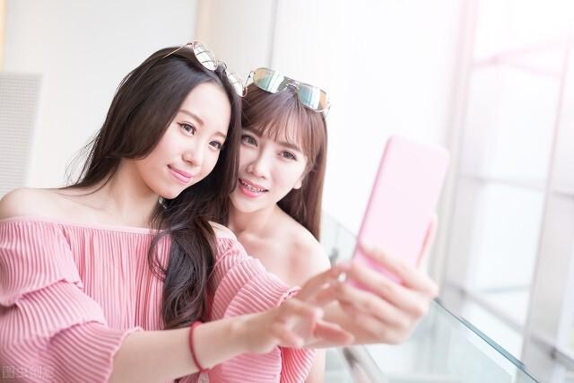 中年男人动情了的生理表现,莫名喜欢上一个小十几岁年轻女孩