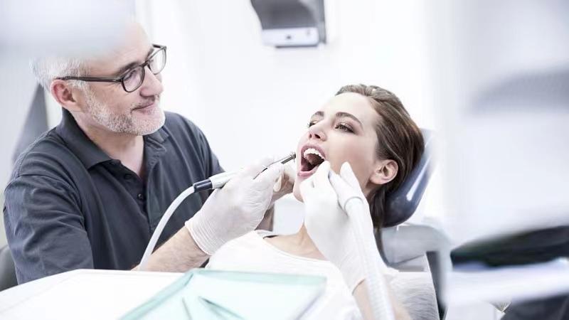 六十岁的男人多久一次算正常,和一65岁男相处感觉还行