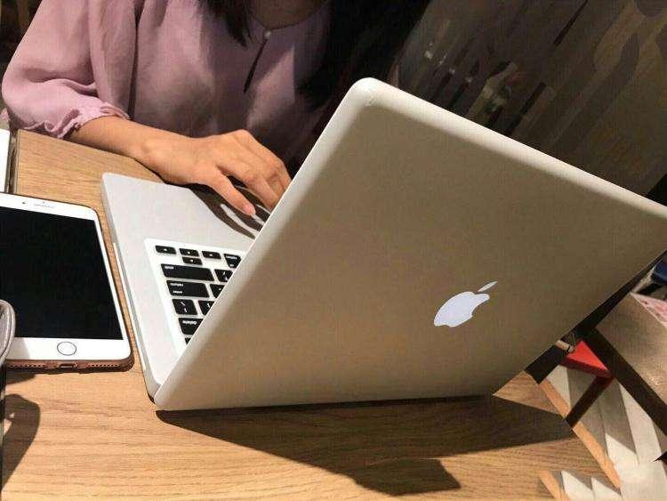 男孩为什么会喜欢男孩(并且相信奥特曼是真的存在呢)