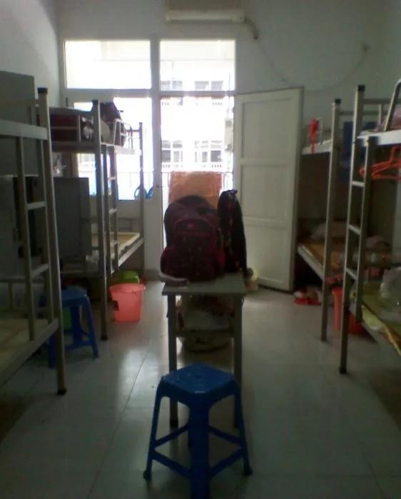 怎么让一个男生喜欢你初中初三男生一般喜欢什么样的女生