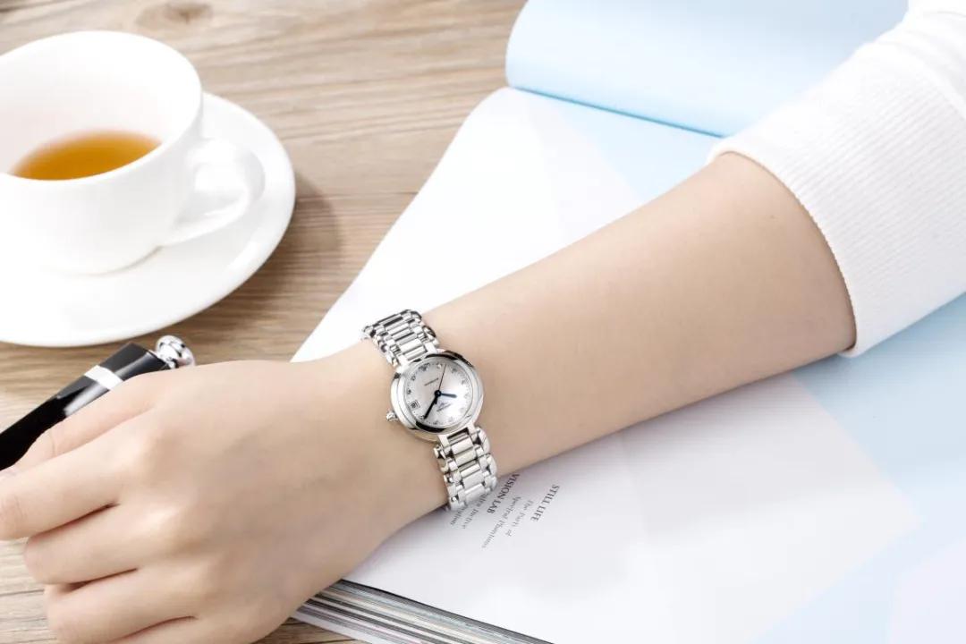 女生喜欢的礼物排行送老婆礼物排行榜第一名