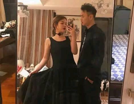 女生说你是不是喜欢我怎么回复,女孩子说我尽量怎么回复